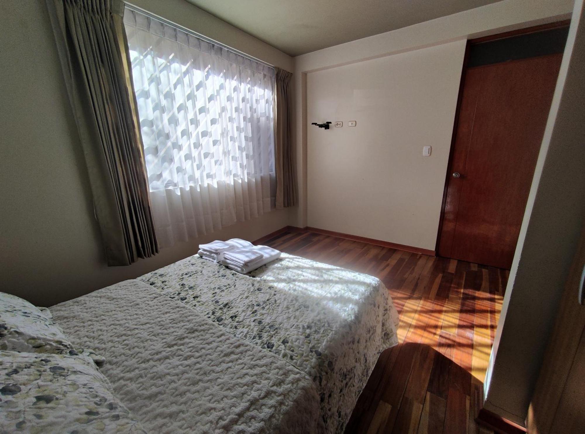 Zisary's House